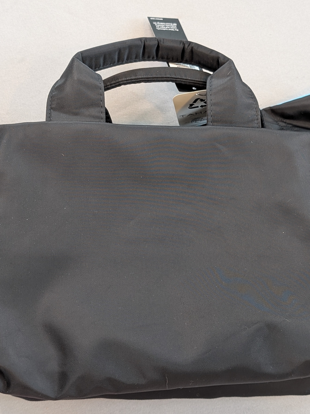 Tahari Insulated Black & Aqua Lunch Bag NWT Work Travel Sports Bag Satchel - Picture 4 of 6